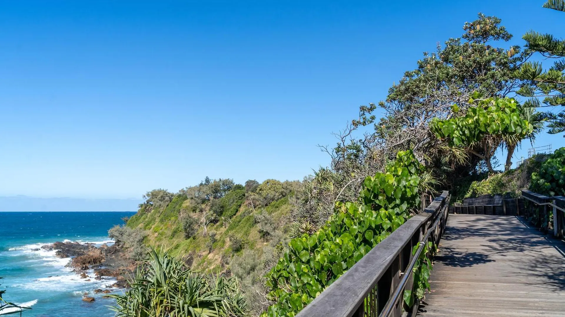 By The Beach - Clubb Coolum Beachside Resort Lägenhet